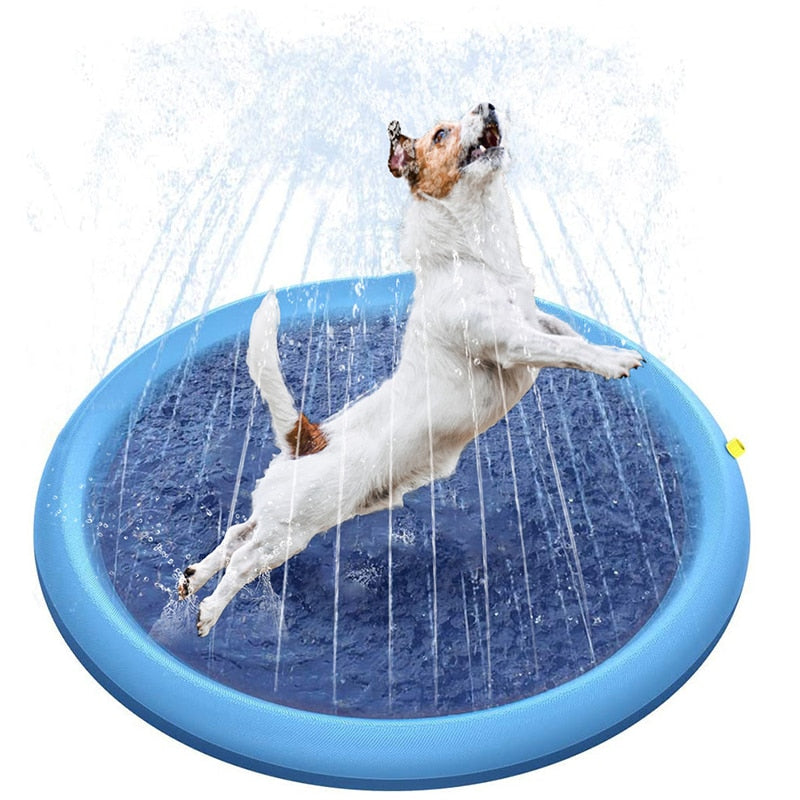 WoofSplash™ - Virkistävä koiran sumutinmatto